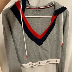 Tommy Hilfiger sweatshirt soooo comfy!